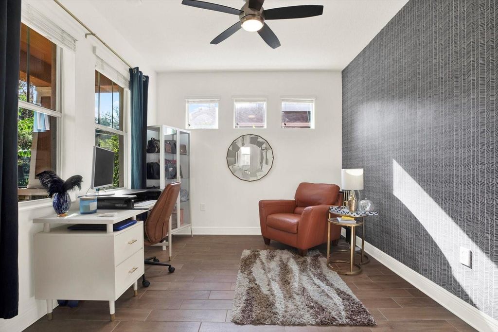 Photo of 2433 9th Avenue N, St Petersburg, FL 33705 (MLS # TB8431447)