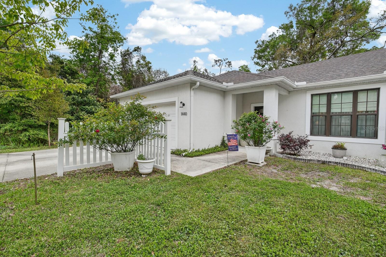 WEST HIGHLANDS - Residential