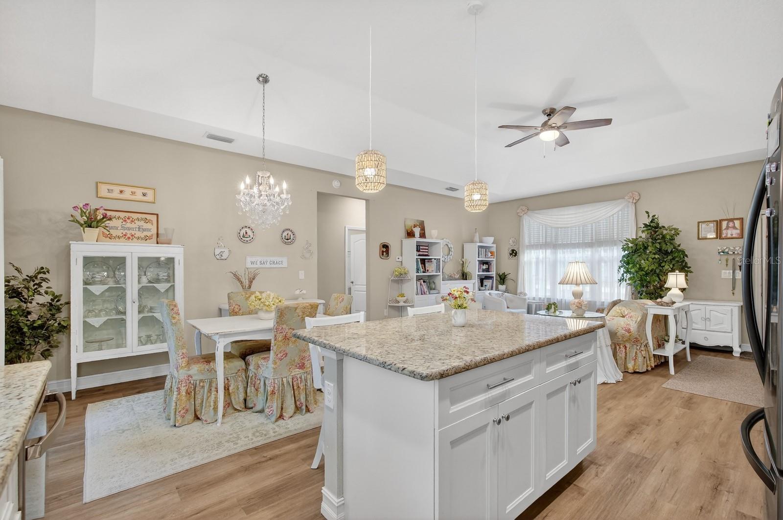 WEST HIGHLANDS - Residential