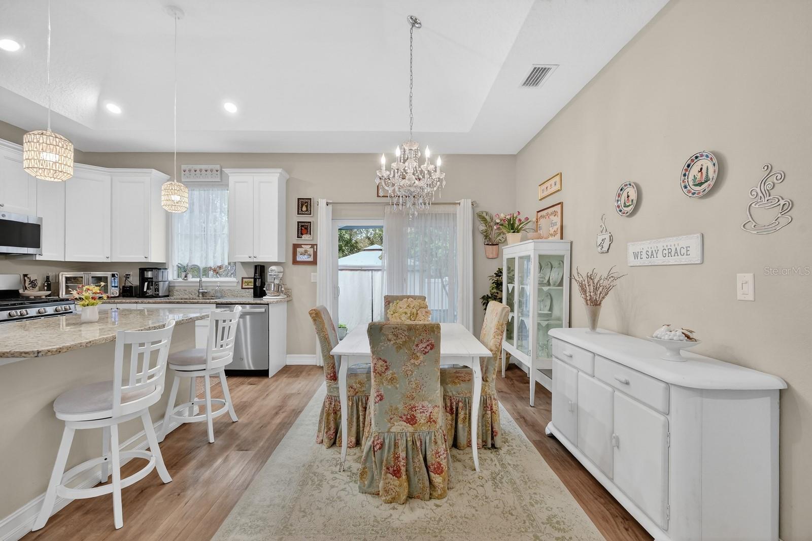 WEST HIGHLANDS - Residential