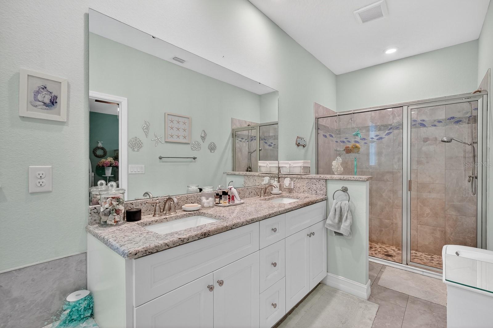 WEST HIGHLANDS - Residential