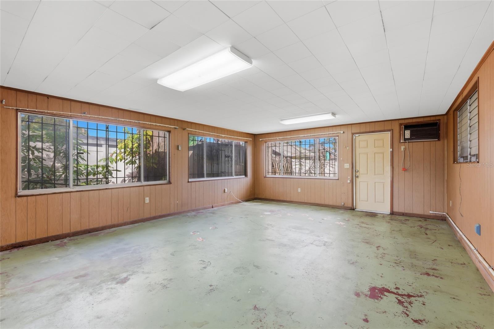 PARADISE GARDENS - Residential