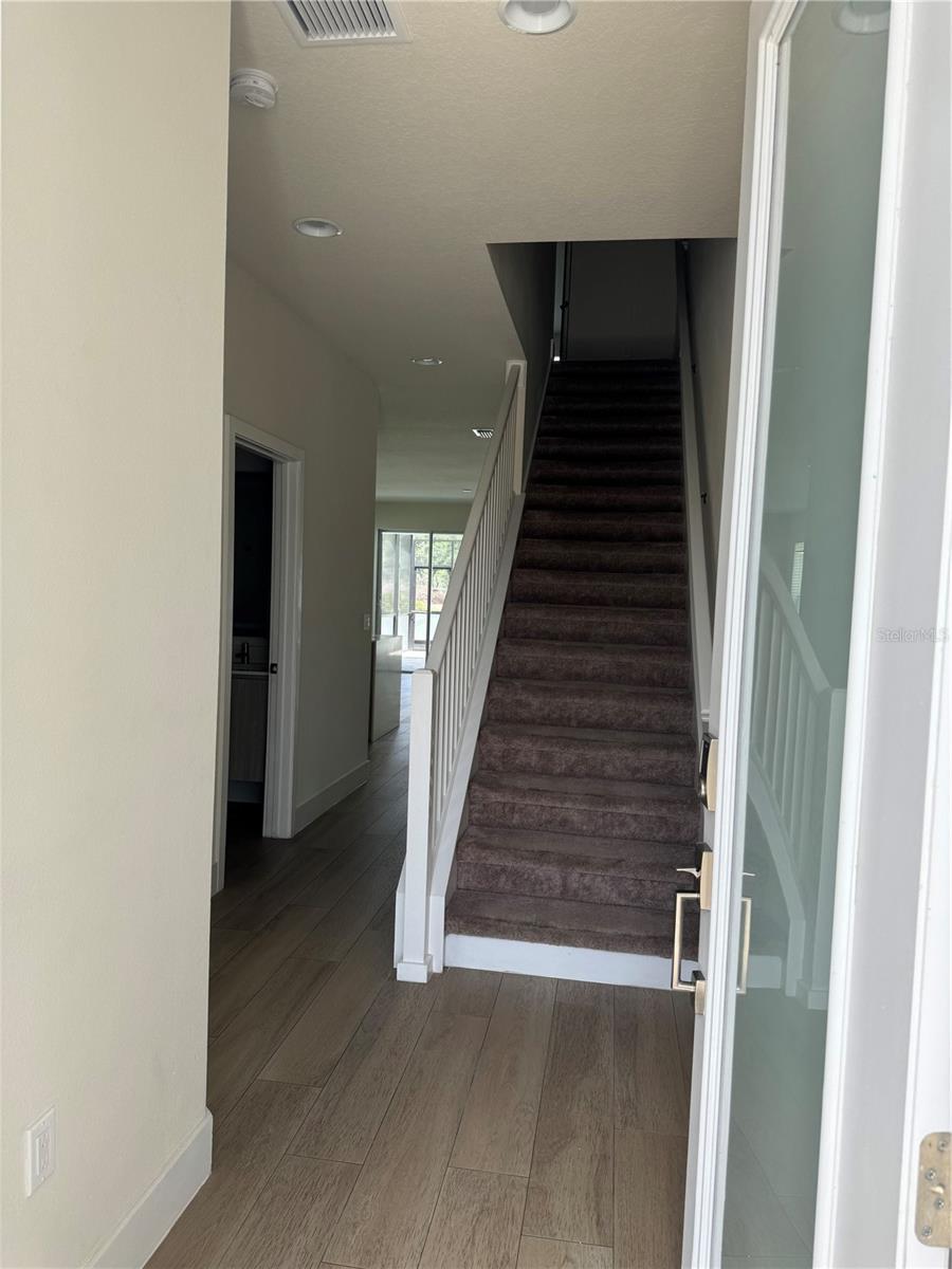 HIDDEN FOREST AT SILVER CREEK - Residential Lease