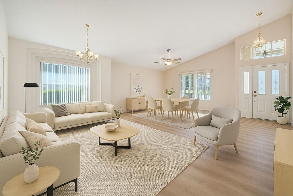 Photo of 24914 Cranes Roost Circle, Leesburg, FL 34748 (MLS # G5104174)