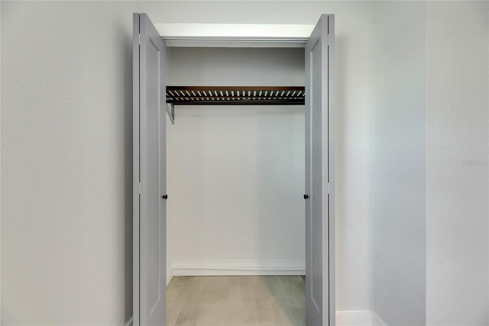 APOLLO BEACH CONDO - Residential