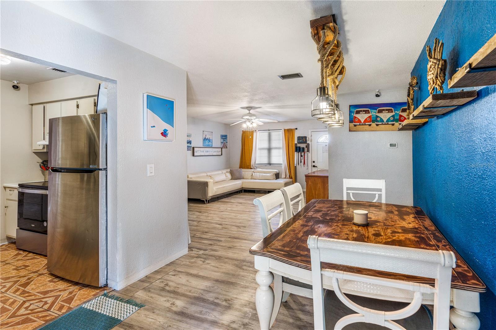 BEVERLY HILLS UNIT 14 - Residential