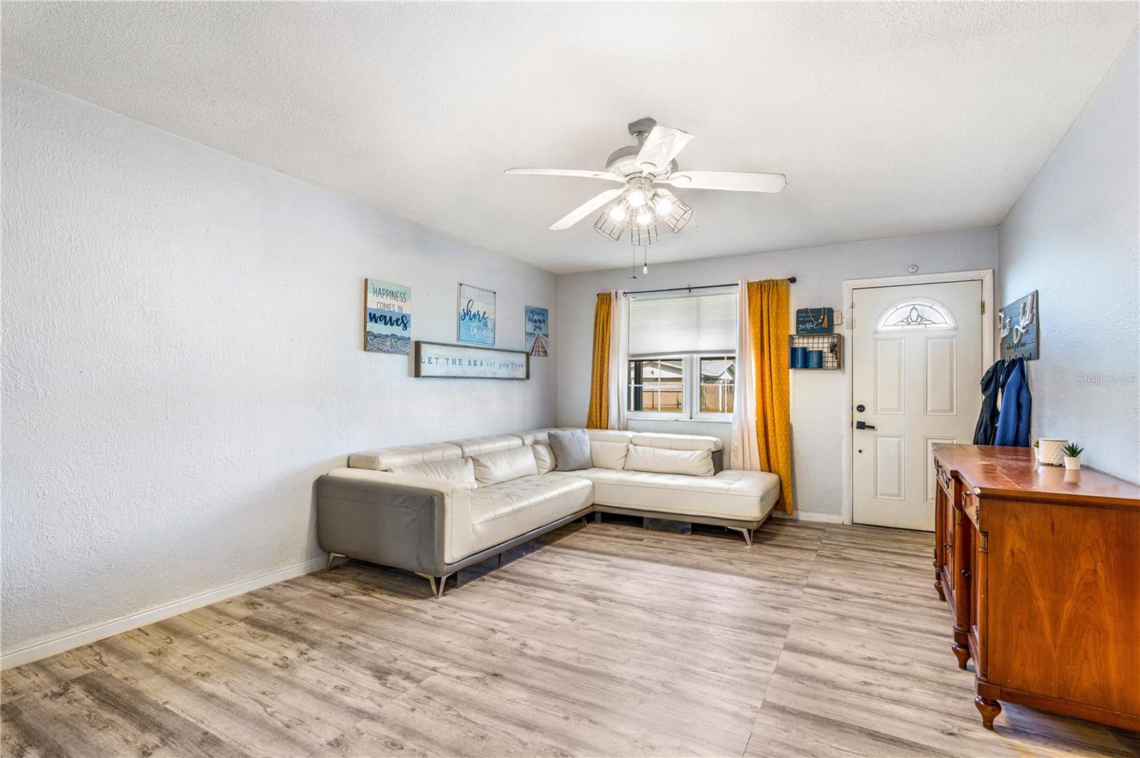 BEVERLY HILLS UNIT 14 - Residential