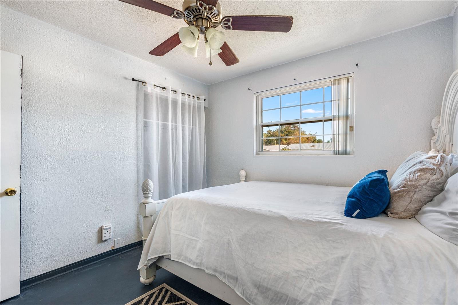 BEVERLY HILLS UNIT 14 - Residential