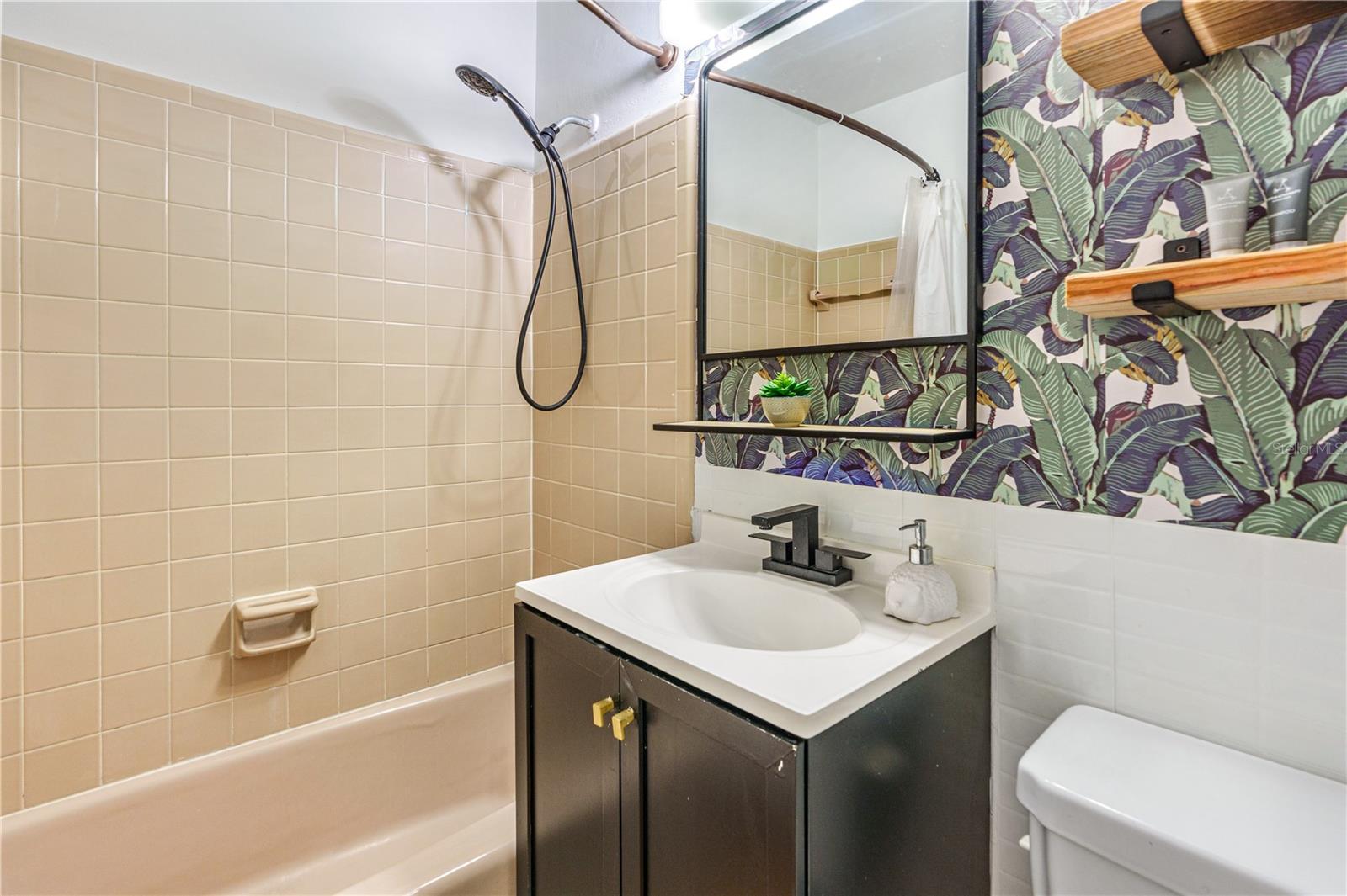 BEVERLY HILLS UNIT 14 - Residential