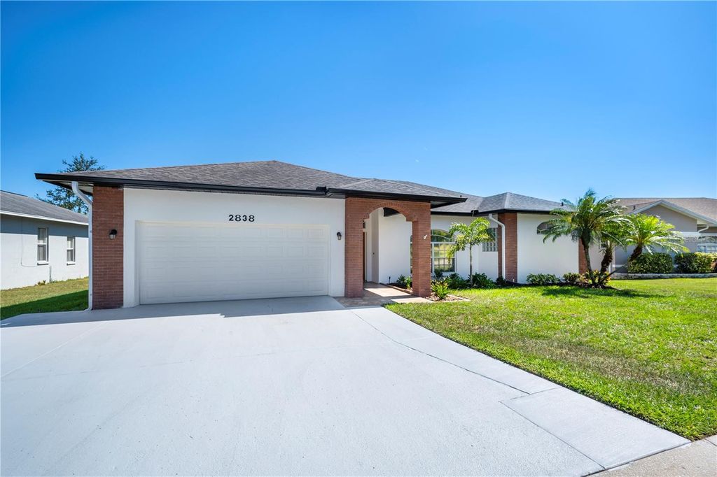 Photo of 2838 High View Bend, Lakeland, FL 33812 (MLS # L4956751)