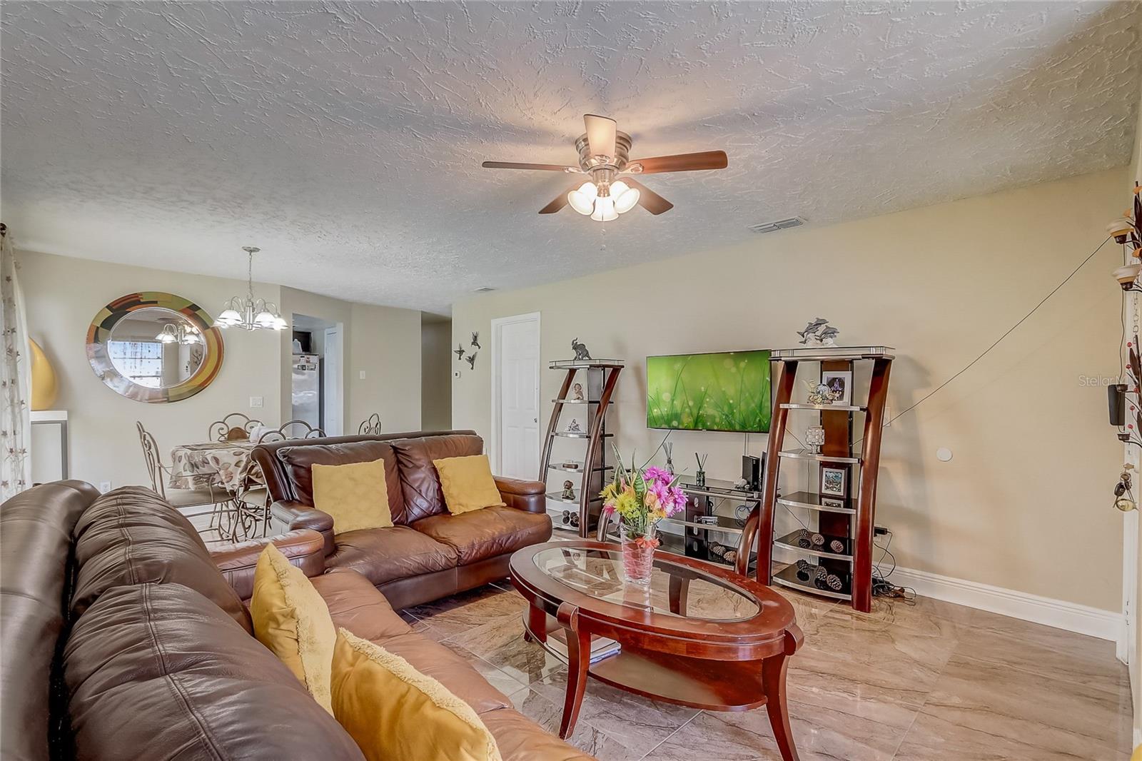 PEBBLE CREEK - Residential