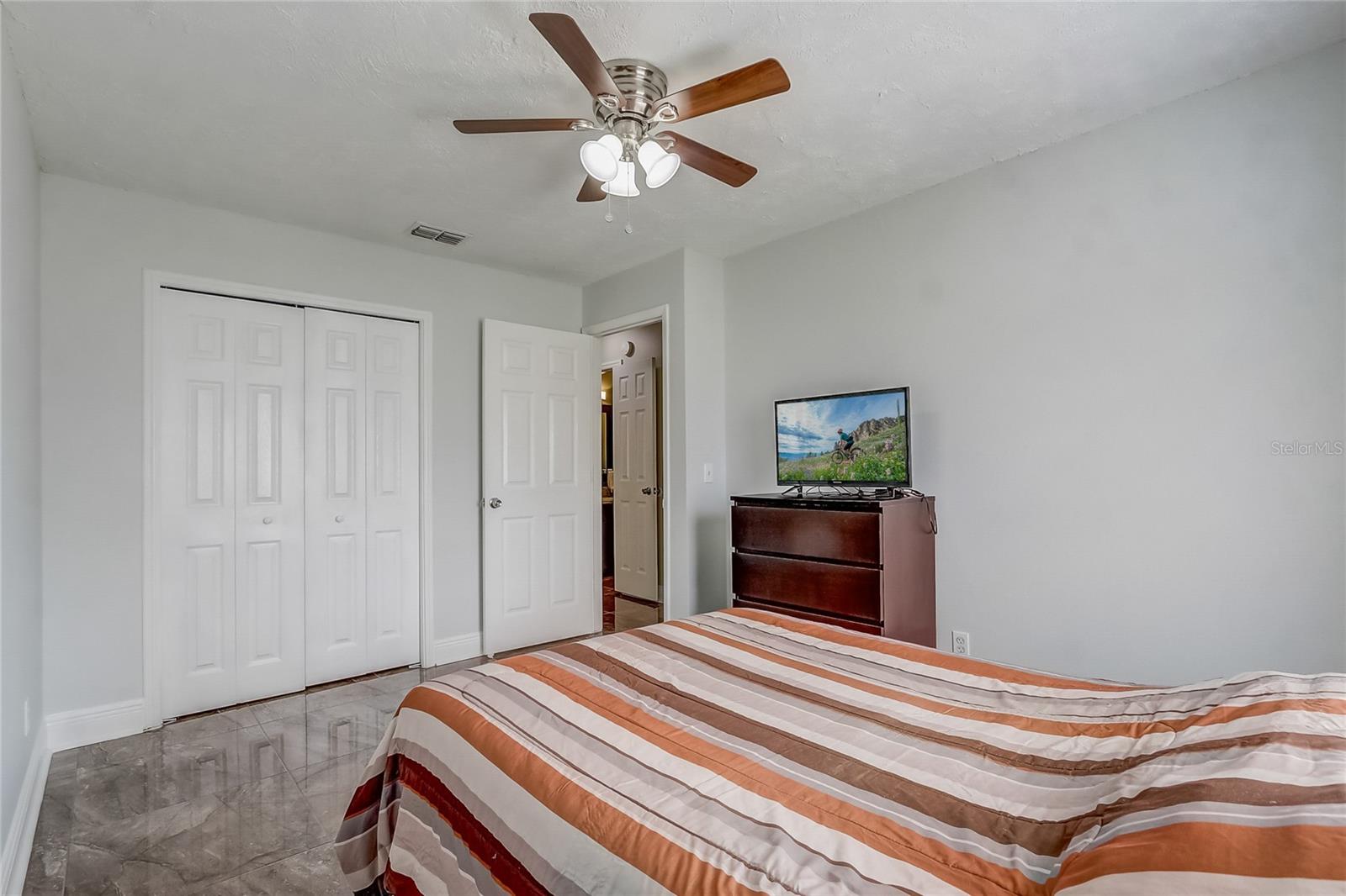 PEBBLE CREEK - Residential