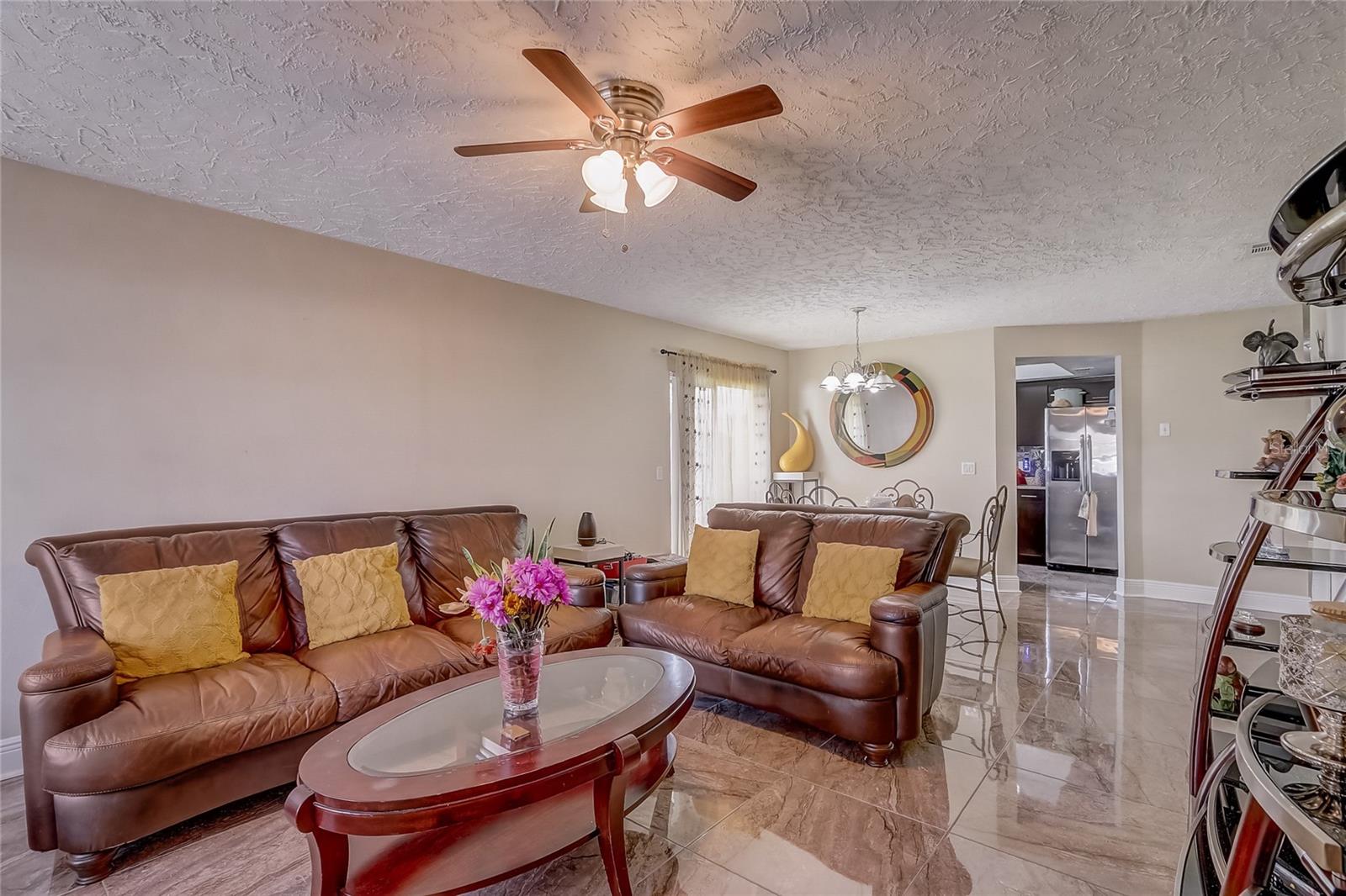 PEBBLE CREEK - Residential