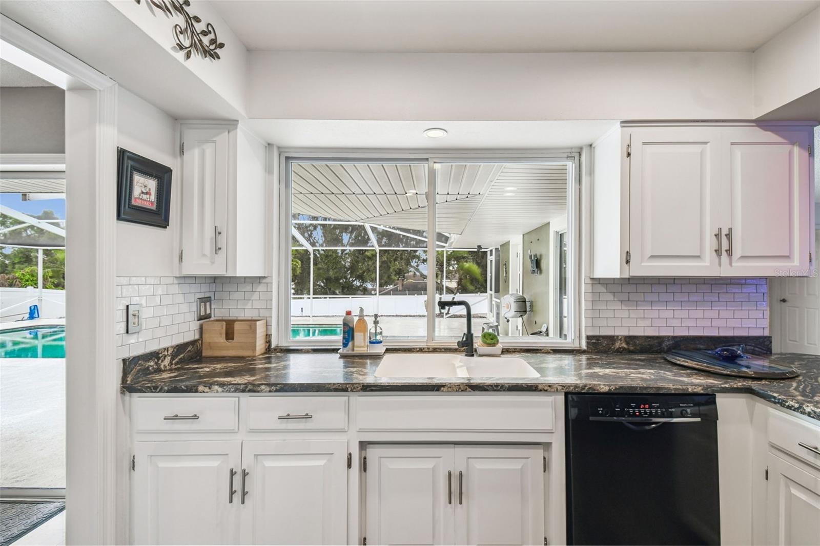 VALENCIA WOOD HILLS - Residential