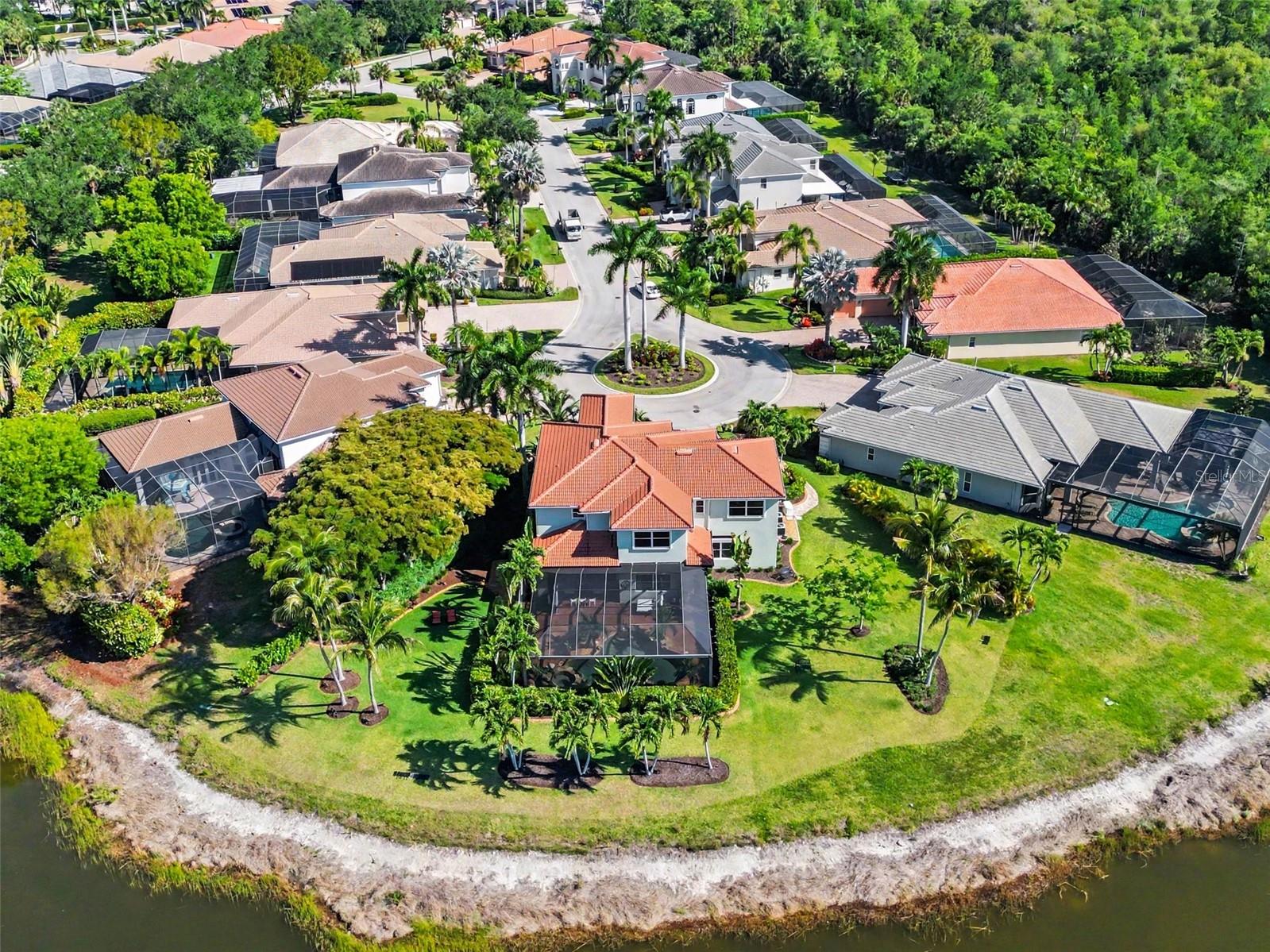 BELLE LAGO - Residential