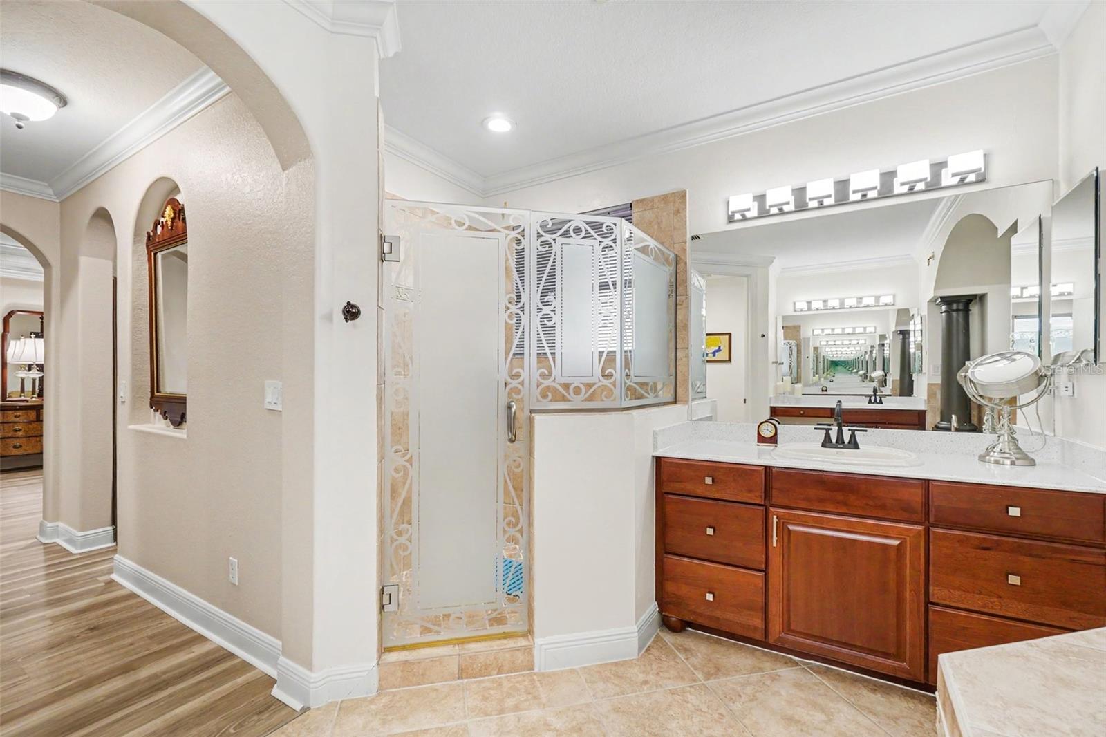 BELLE LAGO - Residential