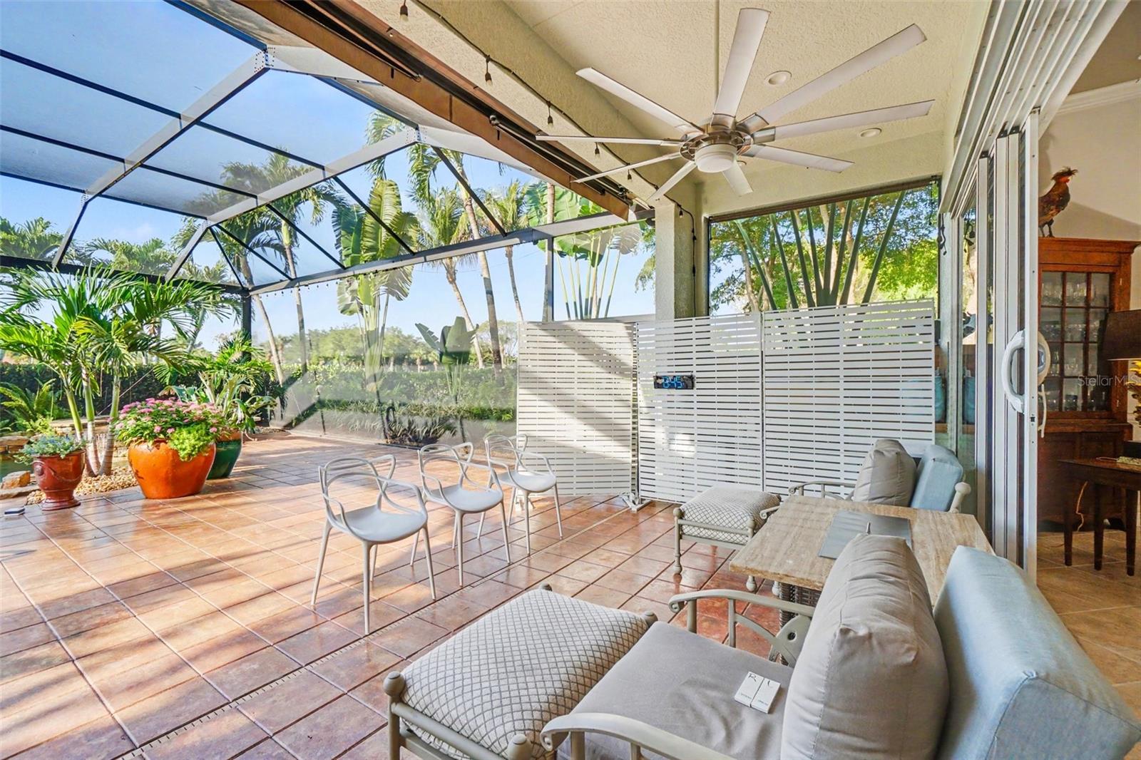 BELLE LAGO - Residential