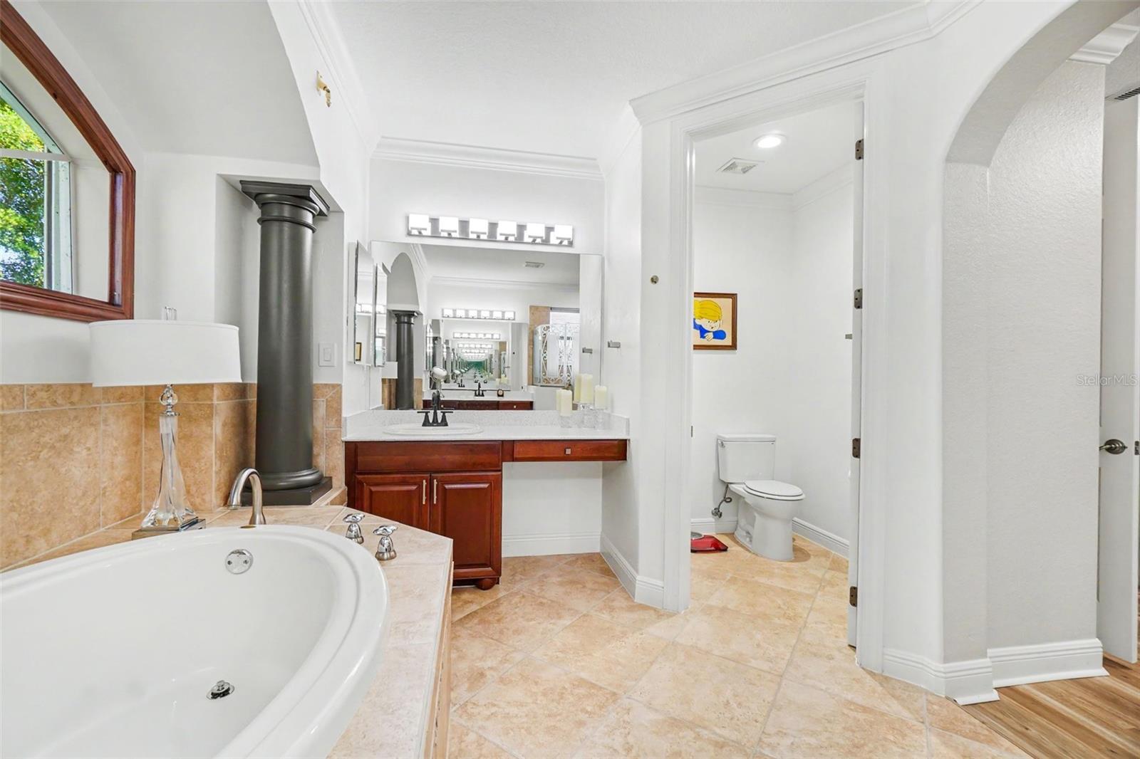 BELLE LAGO - Residential