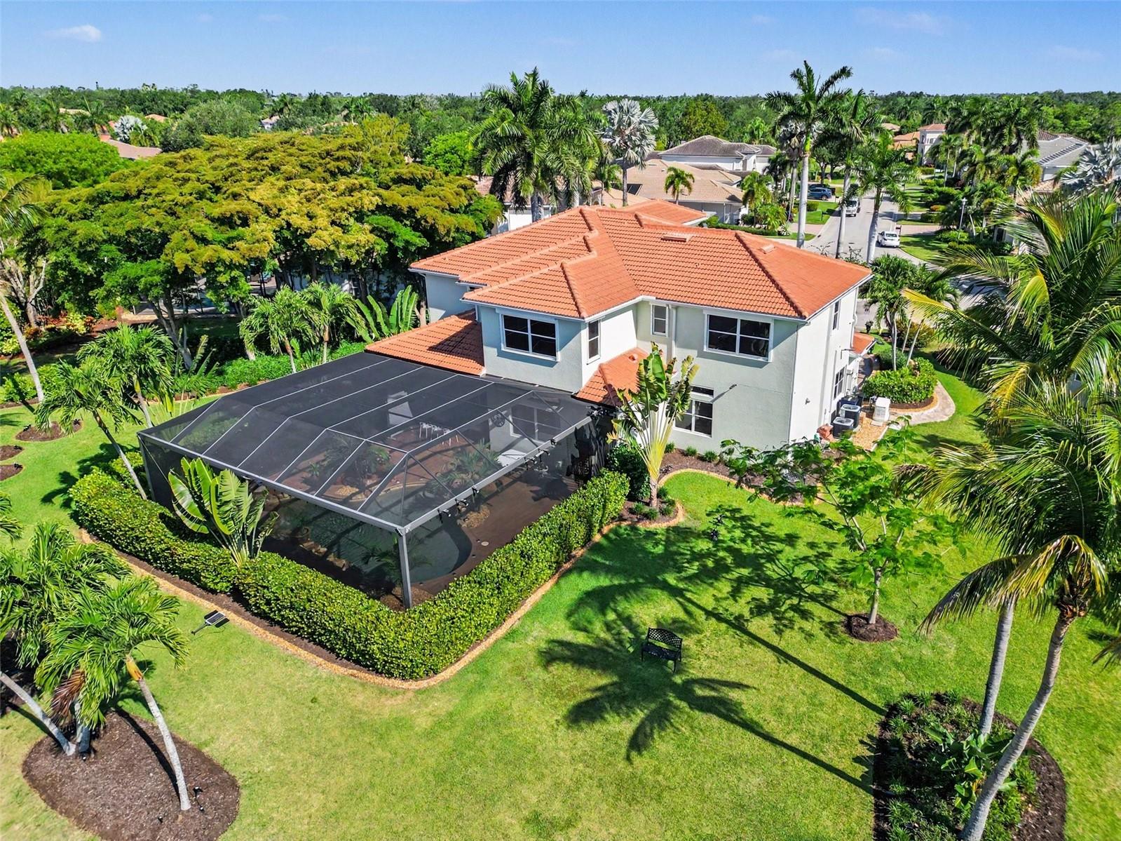 BELLE LAGO - Residential