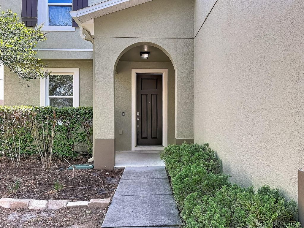 Photo of 1113 Canyon Oaks Drive, Brandon, FL 33510 (MLS # TB8515873)