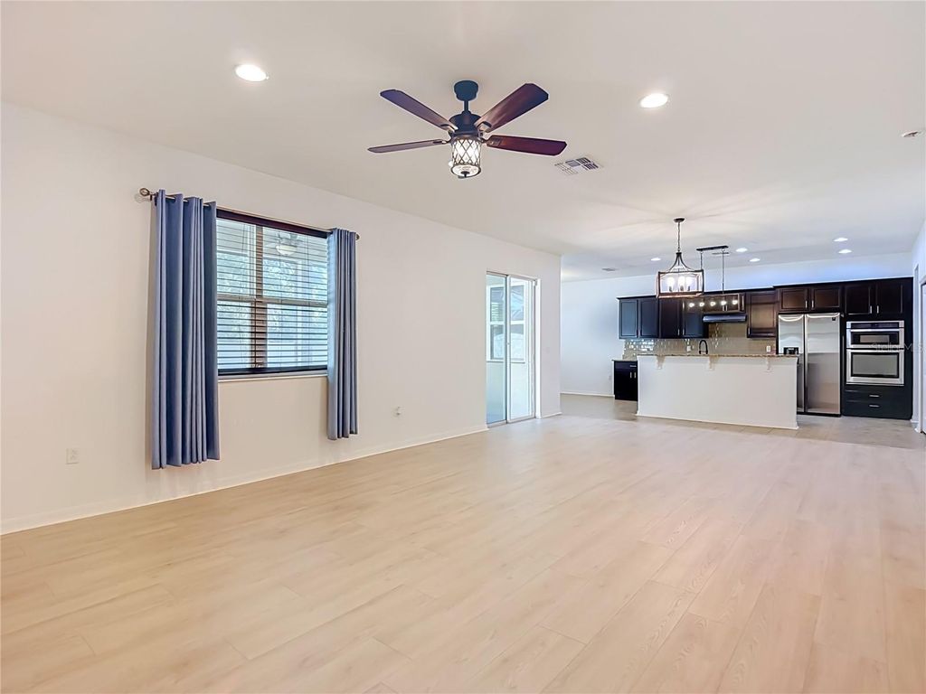 Photo of 1113 Canyon Oaks Drive, Brandon, FL 33510 (MLS # TB8515873)