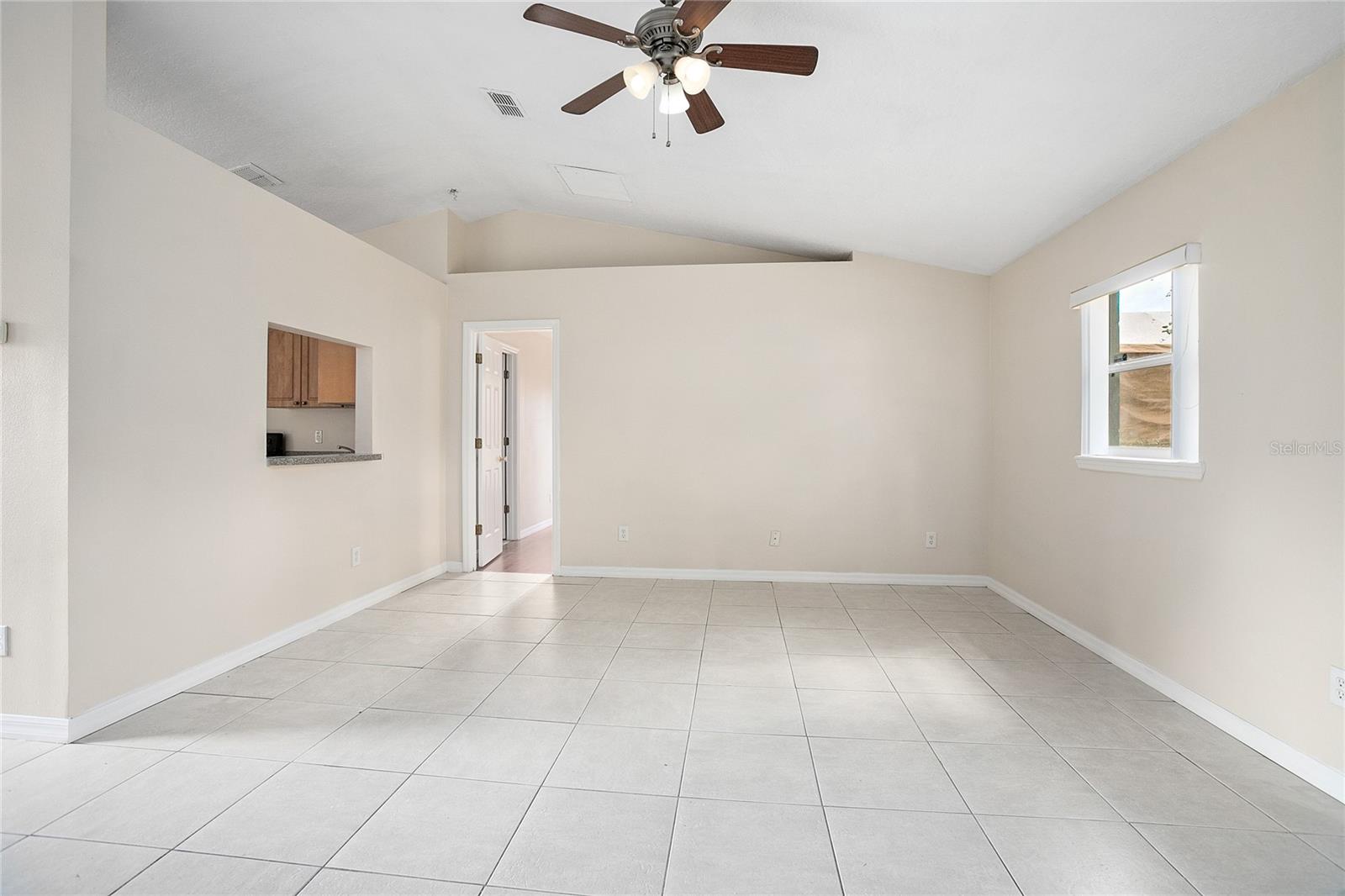 WEST HIGHLANDS - Residential