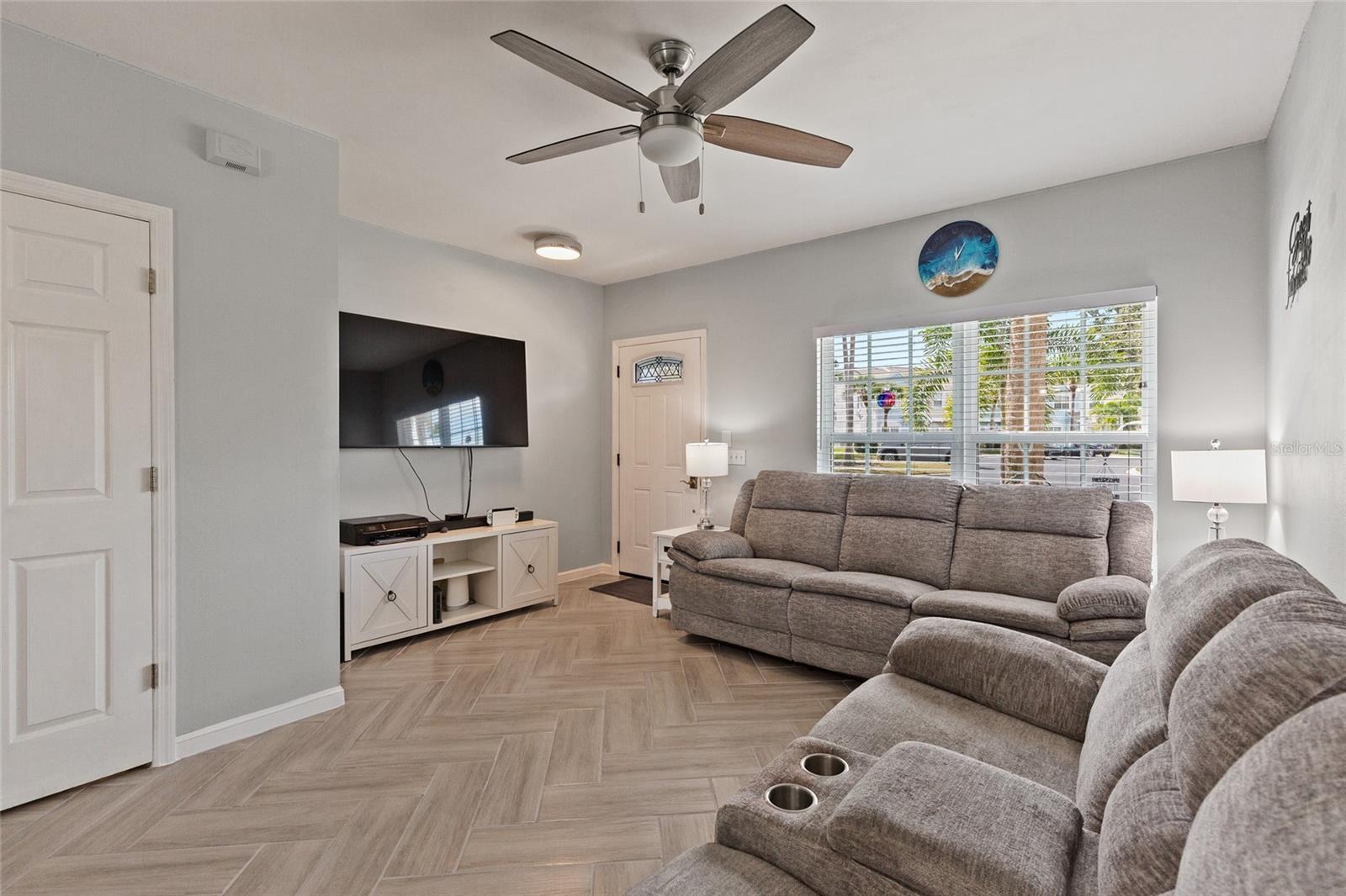 SABAL HARBOUR PH I-B - Residential