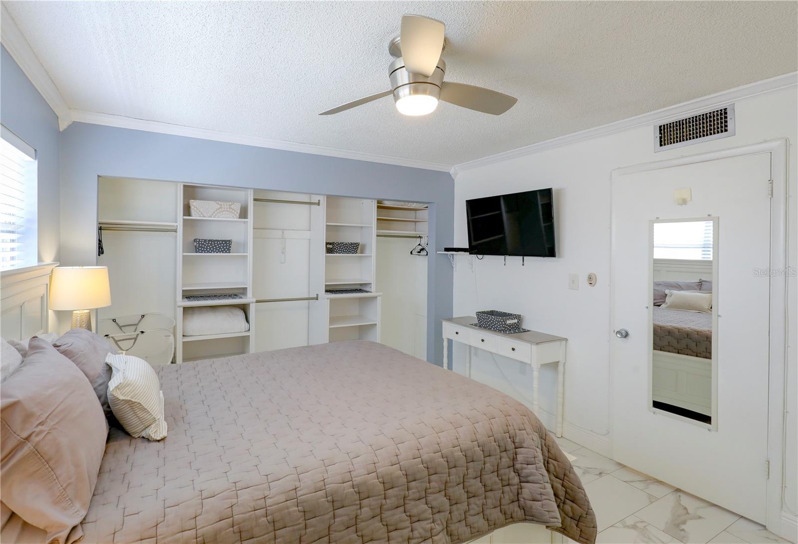 WESTWIND CONDO APTS - Residential