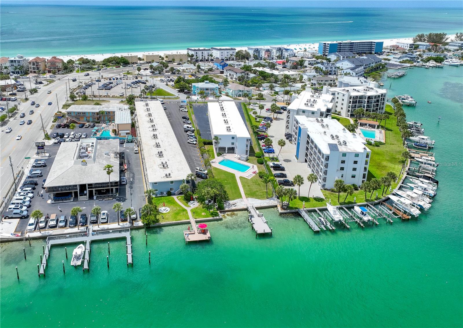 WESTWIND CONDO APTS - Residential