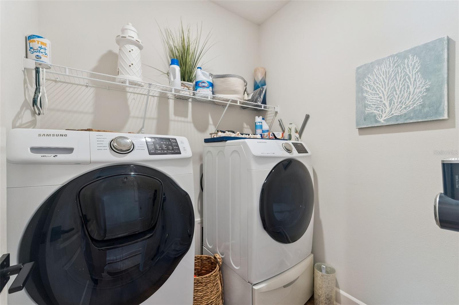 MORGANS COVE - Residential