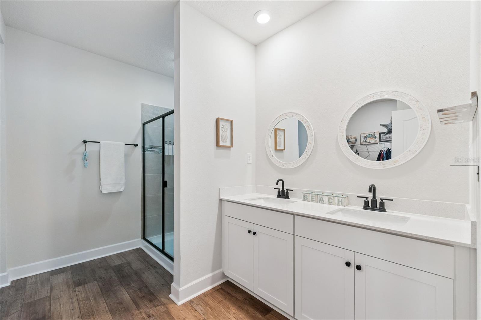 MORGANS COVE - Residential