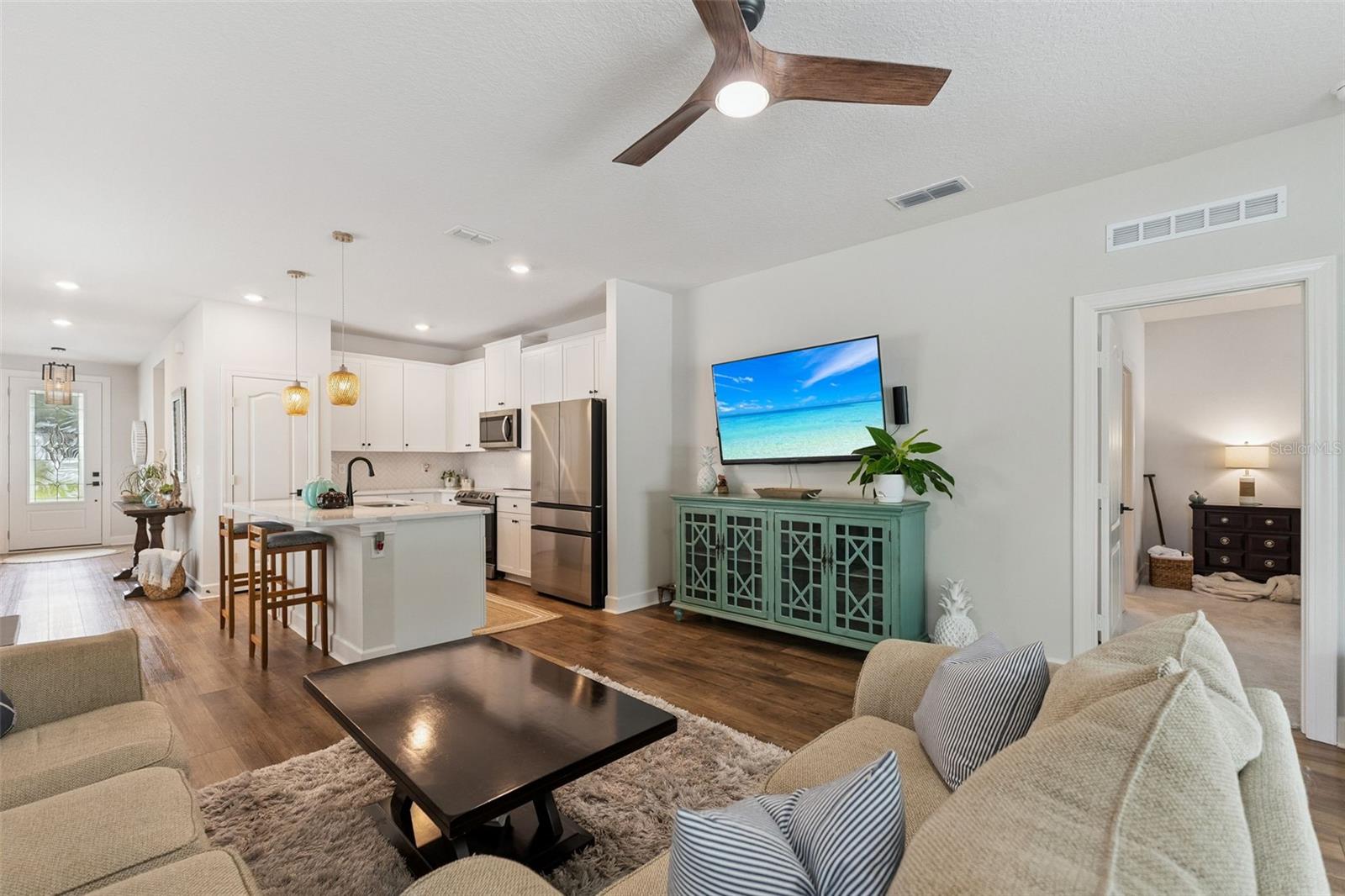 MORGANS COVE - Residential