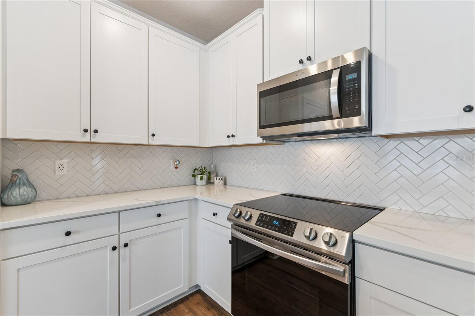 MORGANS COVE - Residential