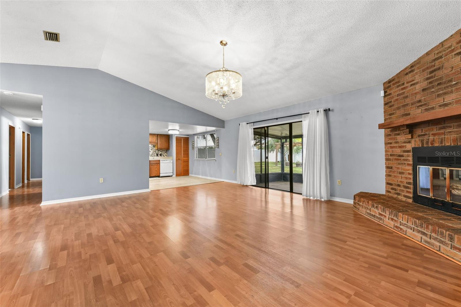 DELTONA LAKES UNIT 11 - Residential