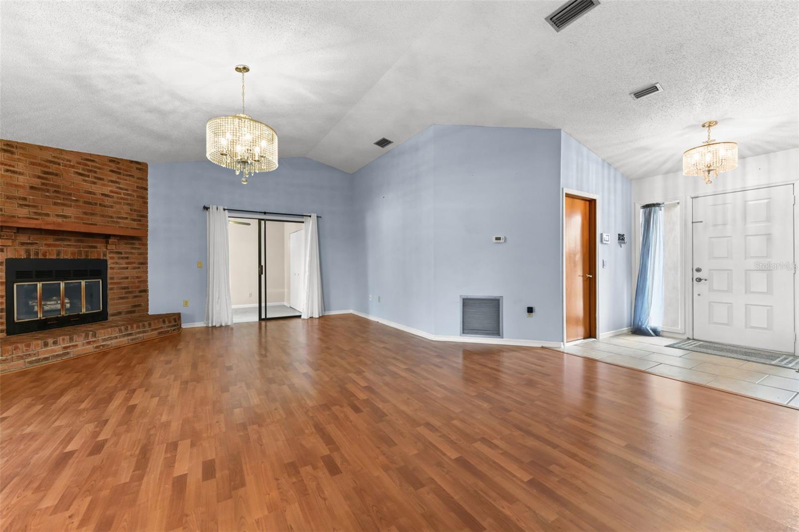 DELTONA LAKES UNIT 11 - Residential