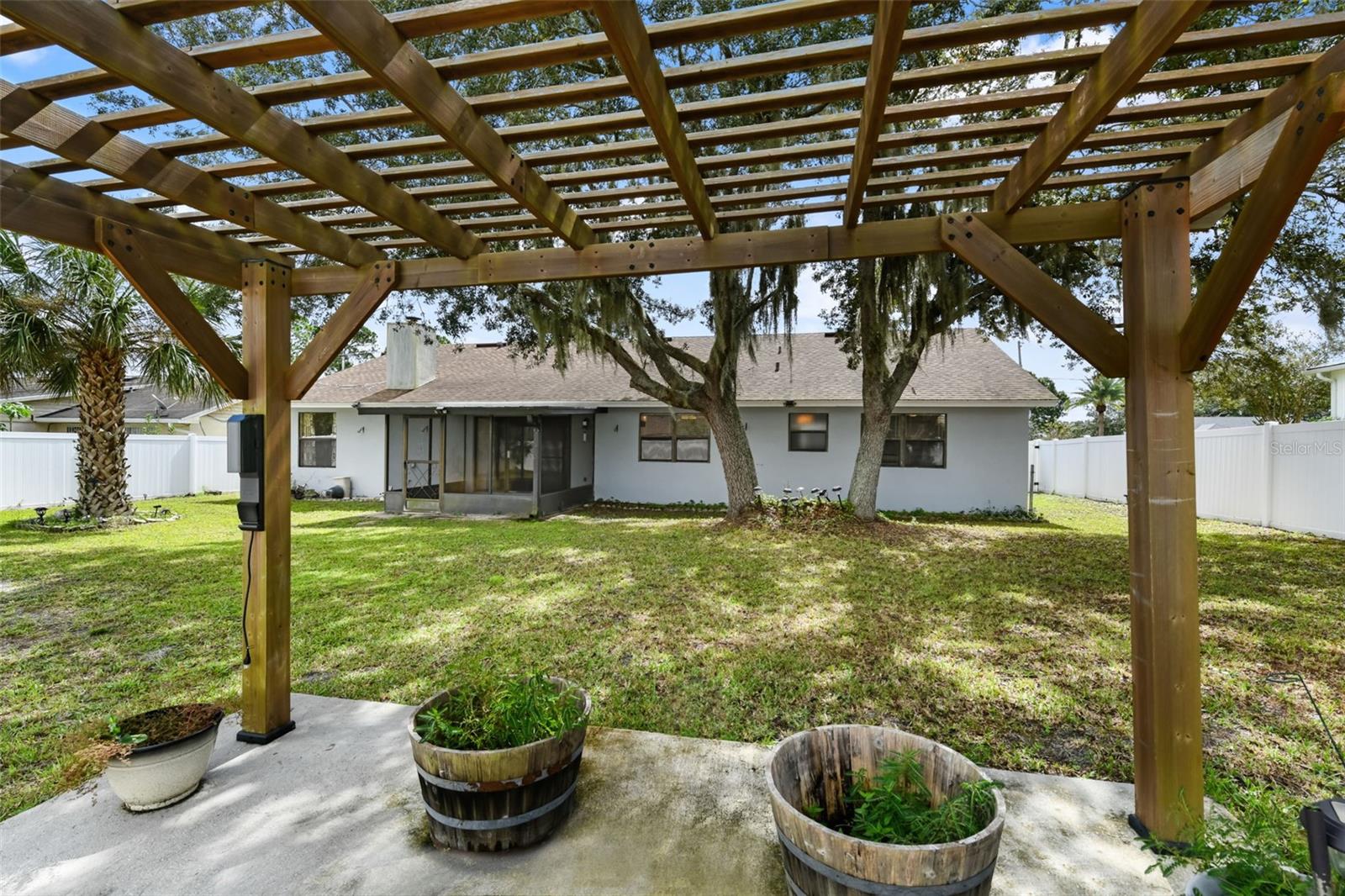 DELTONA LAKES UNIT 11 - Residential