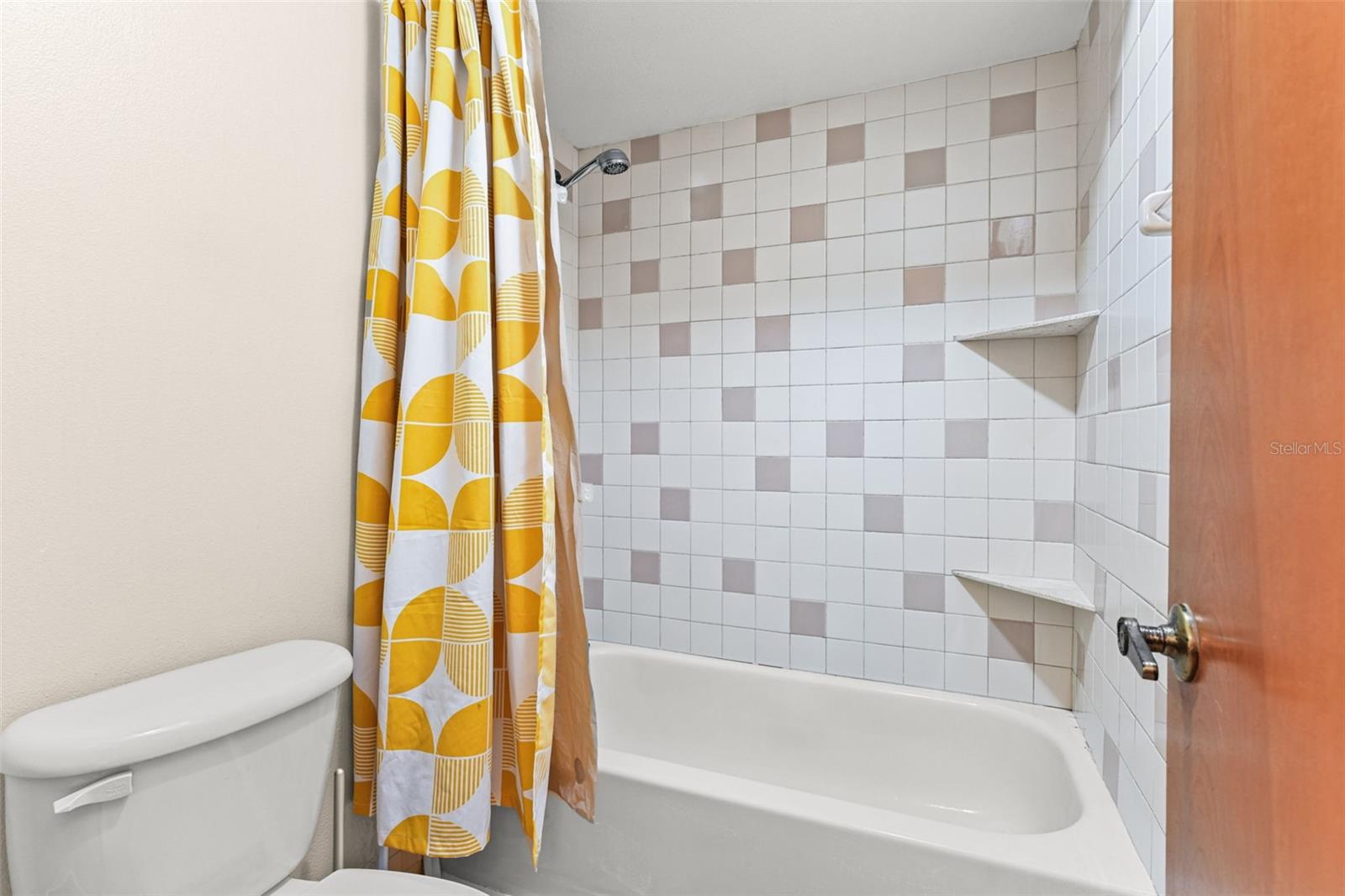 DELTONA LAKES UNIT 11 - Residential