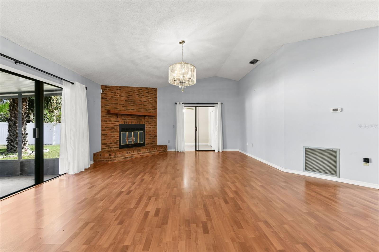 DELTONA LAKES UNIT 11 - Residential