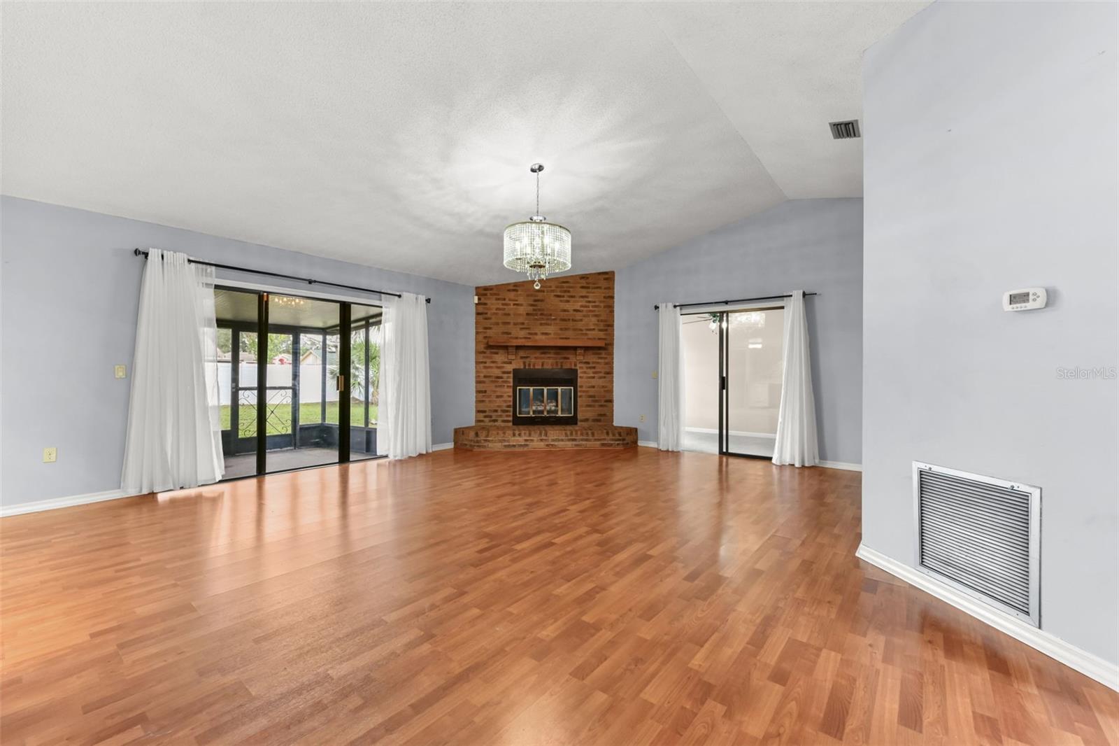DELTONA LAKES UNIT 11 - Residential