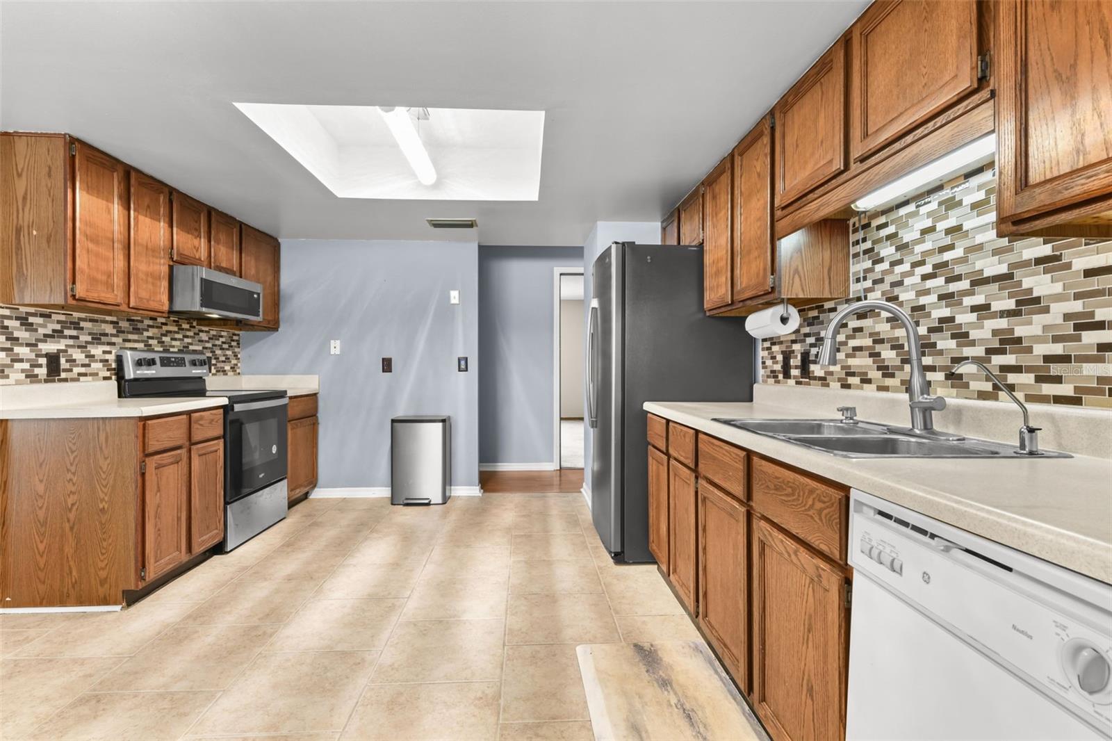 DELTONA LAKES UNIT 11 - Residential