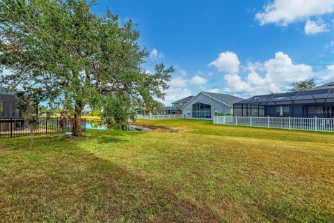 A home in PARRISH