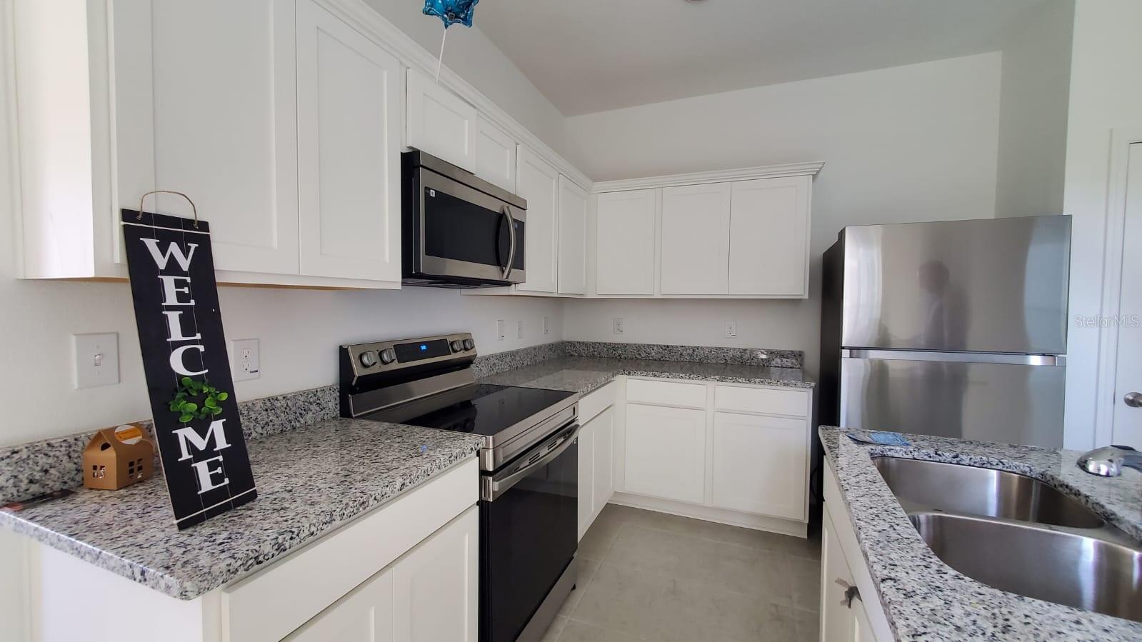 SCENIC TER SOUTH PH 2 - Residential Lease