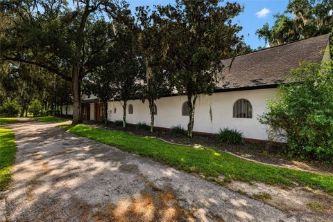 Tiny photo for 5540 SE 157th Street Rd, Summerfield, FL 34491 (MLS # OM704718)