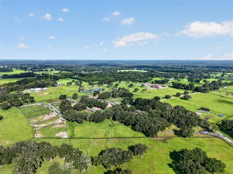 Tiny photo for 5540 SE 157th Street Rd, Summerfield, FL 34491 (MLS # OM704718)
