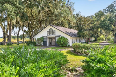Tiny photo for 5540 SE 157th Street Rd, Summerfield, FL 34491 (MLS # OM704718)