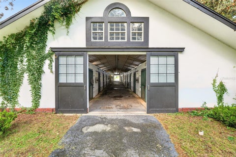 Tiny photo for 5540 SE 157th Street Rd, Summerfield, FL 34491 (MLS # OM704718)