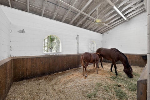 Tiny photo for 5540 SE 157th Street Rd, Summerfield, FL 34491 (MLS # OM704718)