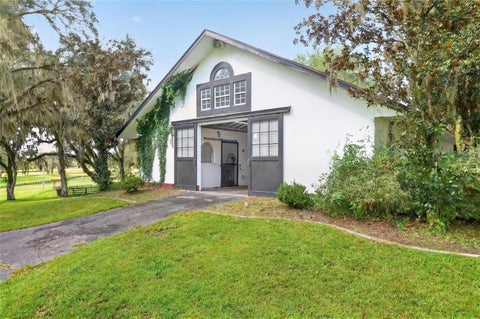 Tiny photo for 5540 SE 157th Street Rd, Summerfield, FL 34491 (MLS # OM704718)