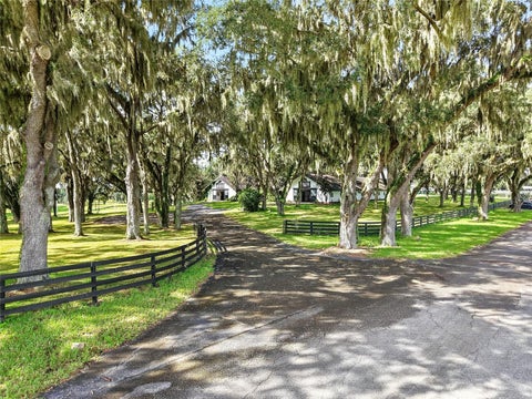 Tiny photo for 5540 SE 157th Street Rd, Summerfield, FL 34491 (MLS # OM704718)