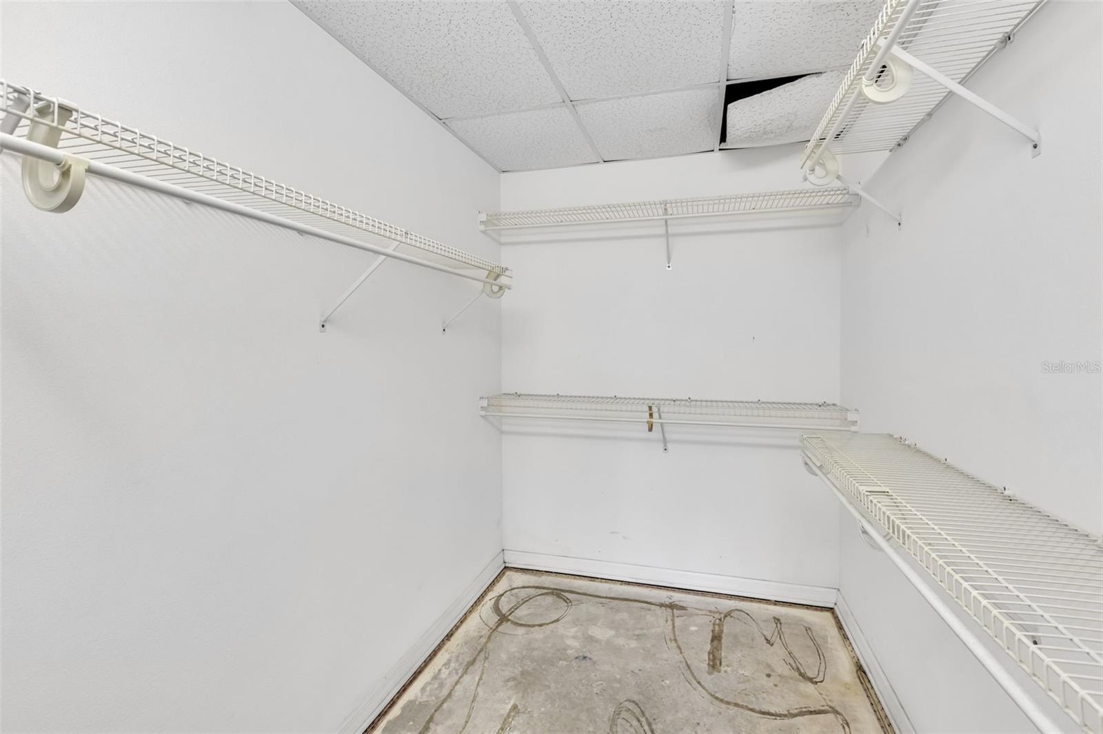 WOODMERE AT JACARANDA - Residential